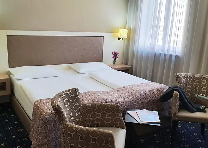 Atlas Halle Галль