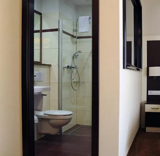 阿特拉斯海勒酒店 3*