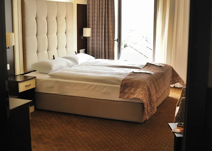 Atlas Halle 3* Halle (Saale)