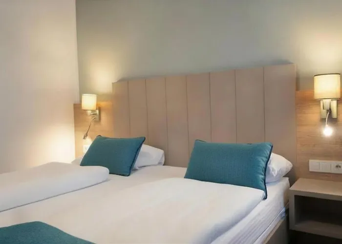 阿特拉斯海勒酒店 3*